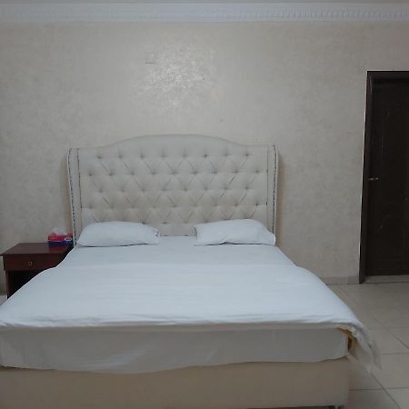 Gulf Hotel Apartment الخليج للشقق الفندقية Маскат Екстериор снимка