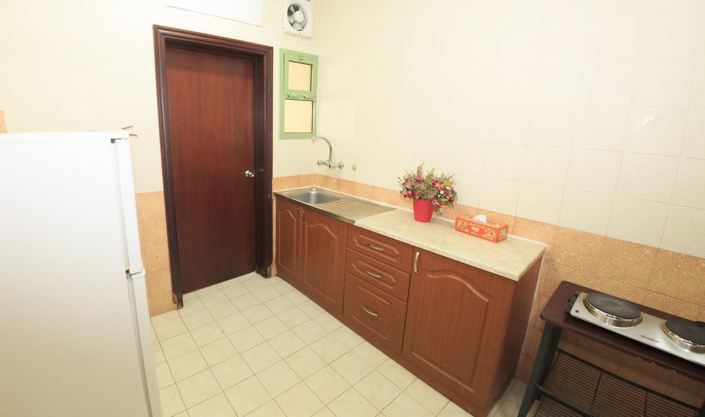 Gulf Hotel Apartment الخليج للشقق الفندقية Маскат Екстериор снимка