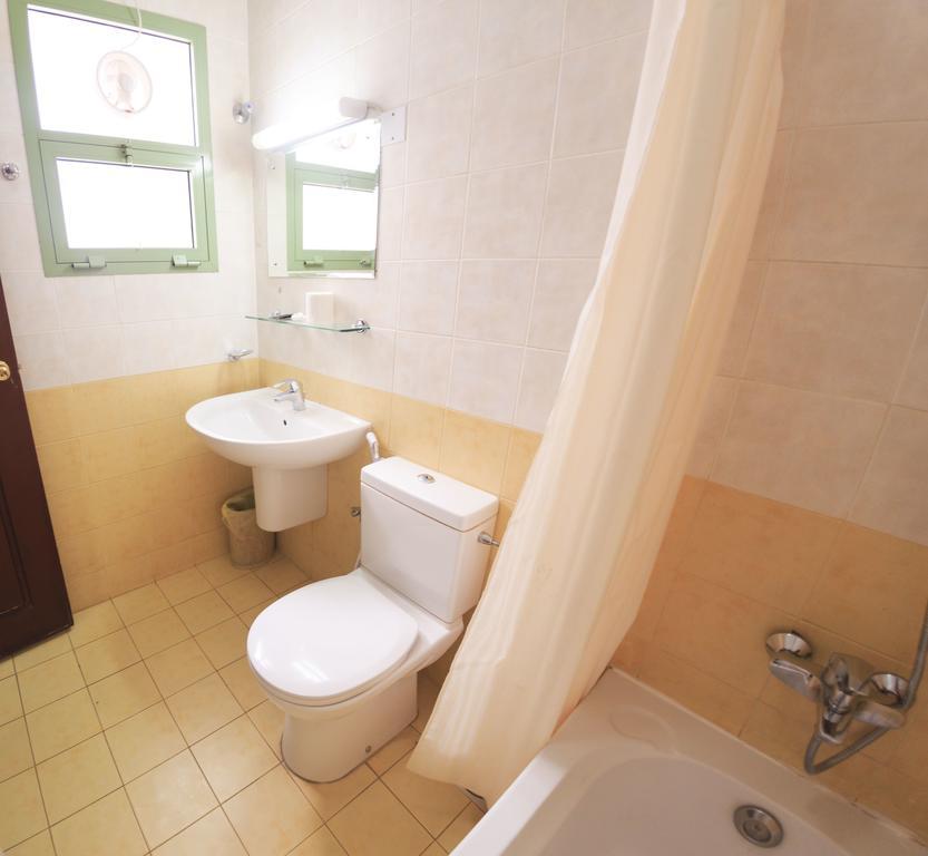 Gulf Hotel Apartment الخليج للشقق الفندقية Маскат Екстериор снимка