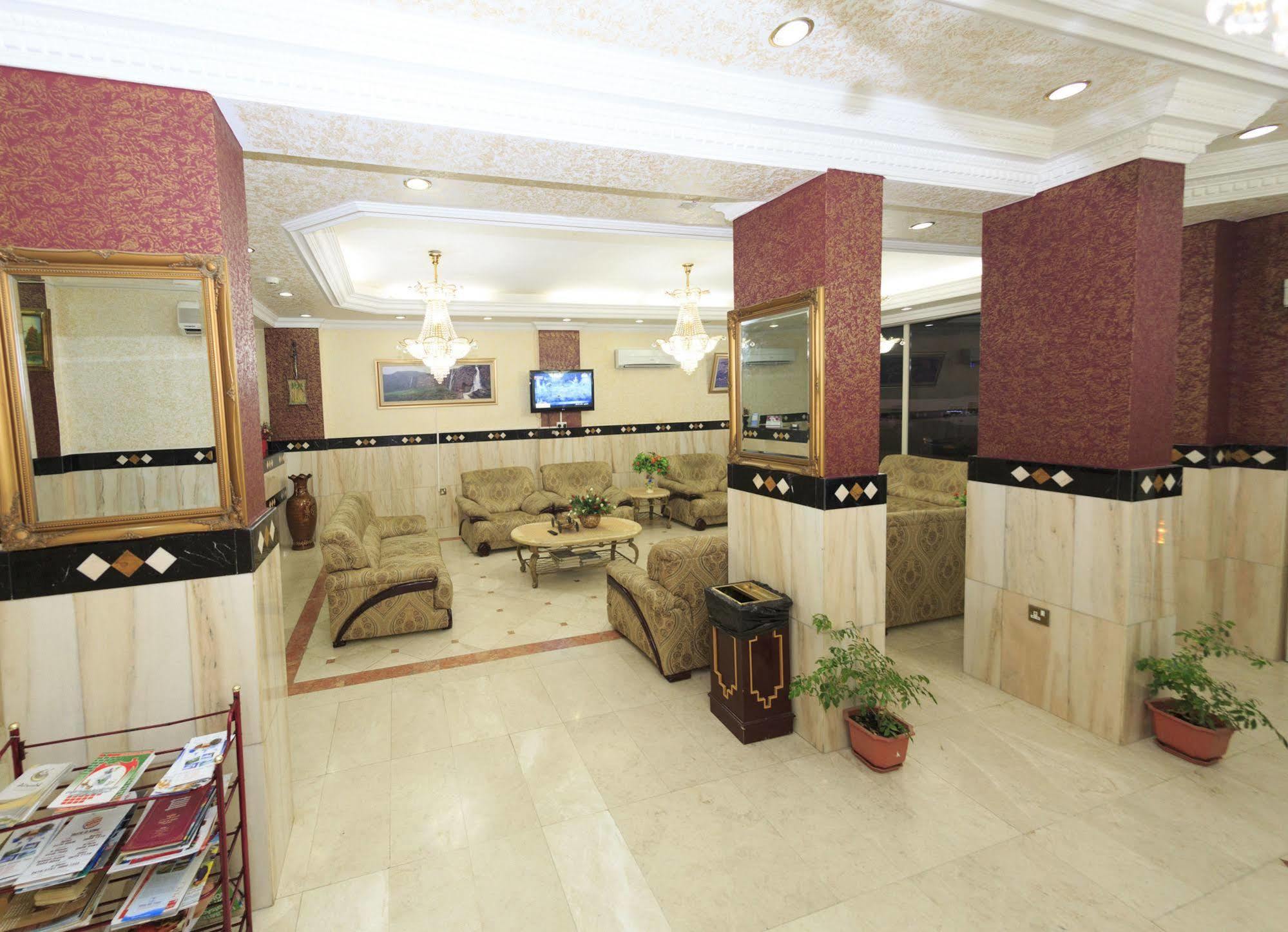 Gulf Hotel Apartment الخليج للشقق الفندقية Маскат Екстериор снимка
